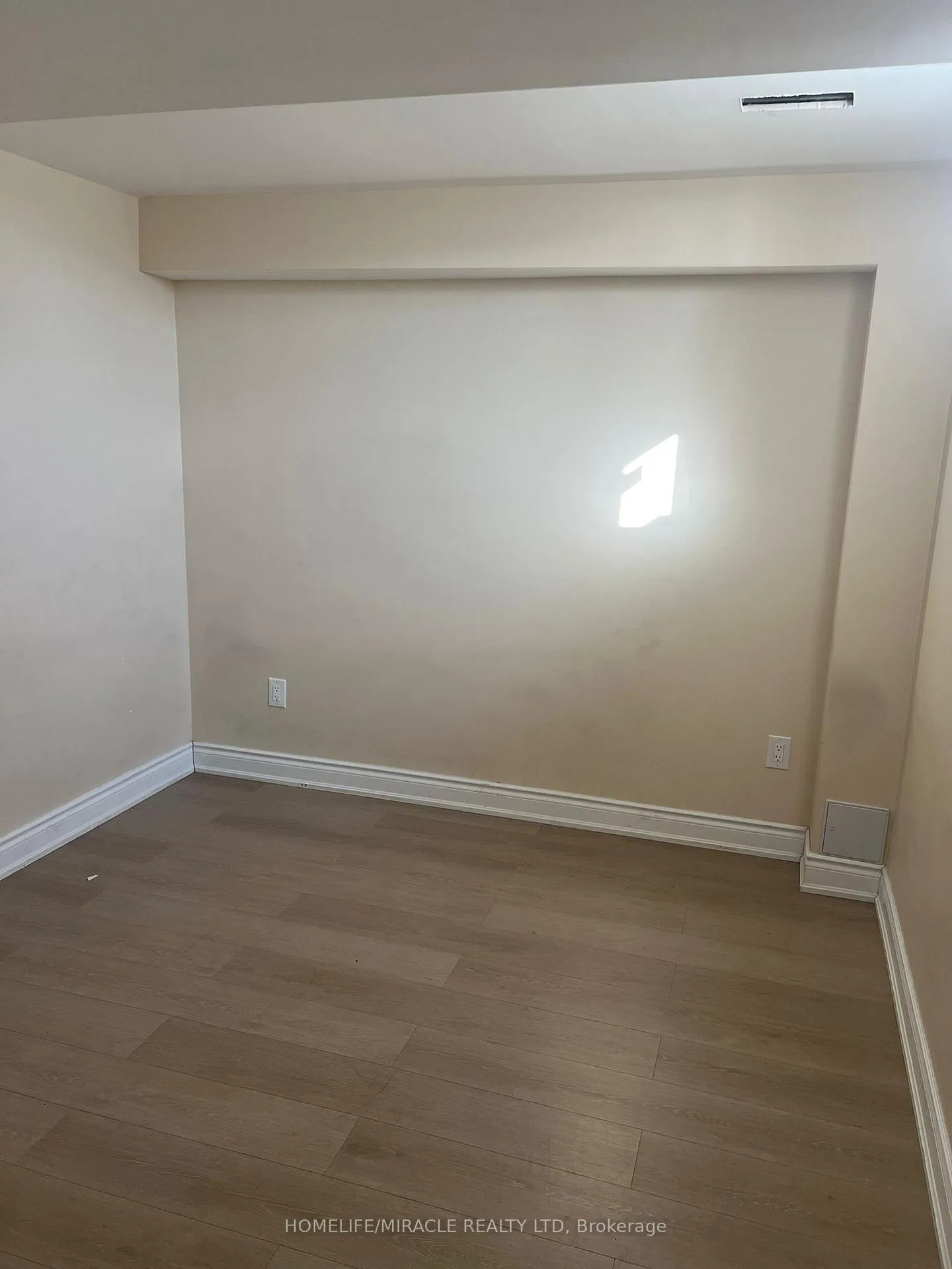 Photo 8 of Unit Basement, 159 Calderstone Drive, Brampton, Bram East — HOMEH