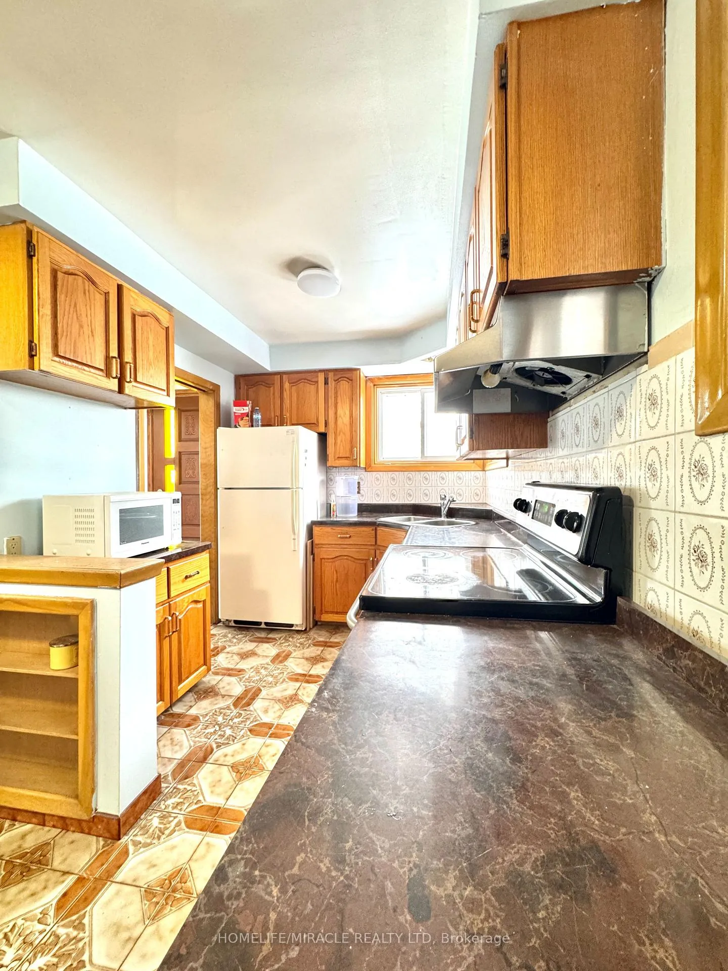 Photo 7 of 20 Terrace Drive, Hamilton, Balfour — HOMEH