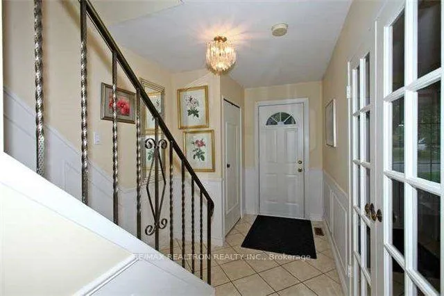 Photo 2 of 3 Shady Lane Crescent, Markham, Langstaff South — HOMEH