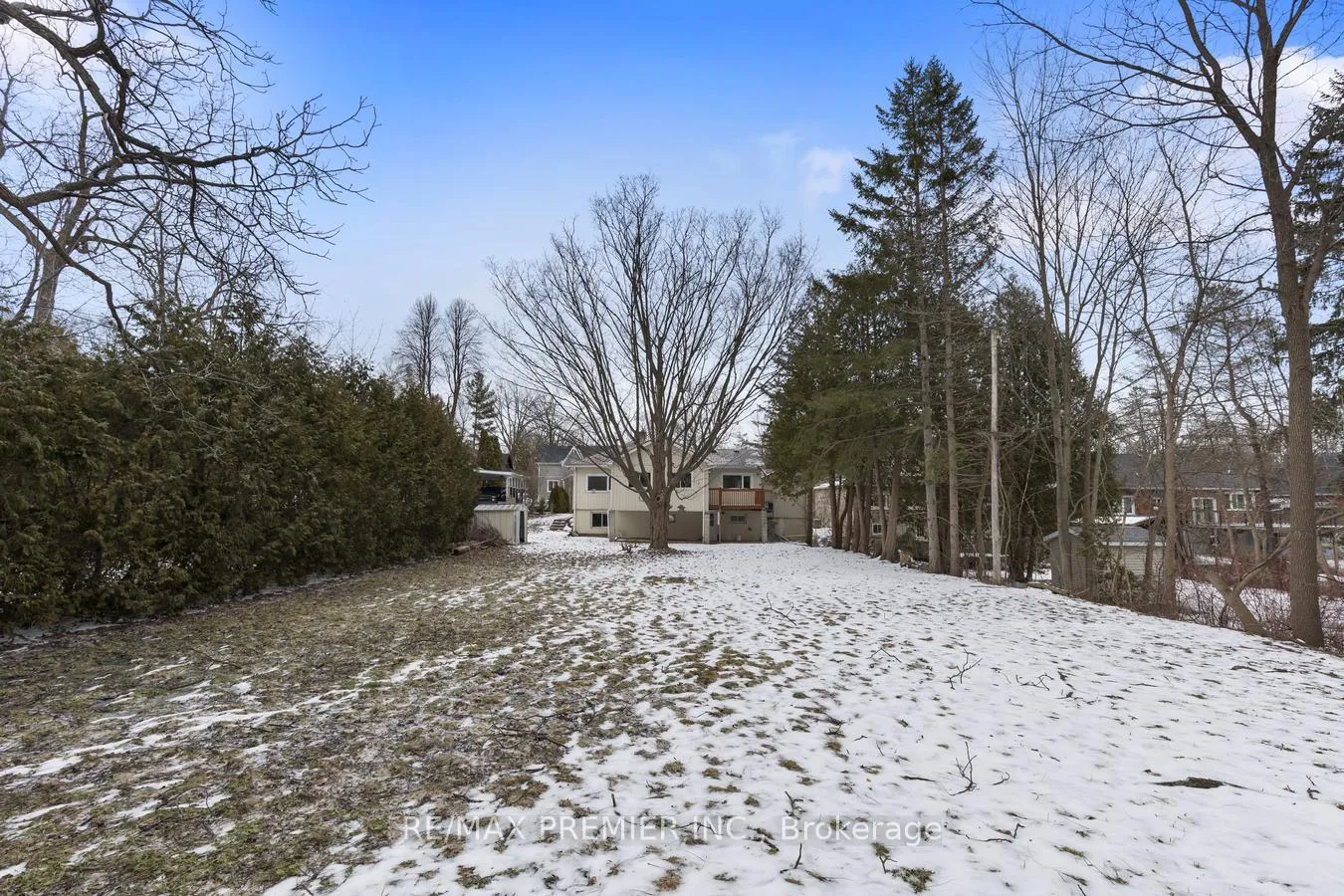 Photo 15 of Unit 3, 152 Owen Street, Barrie, City Centre — HOMEH