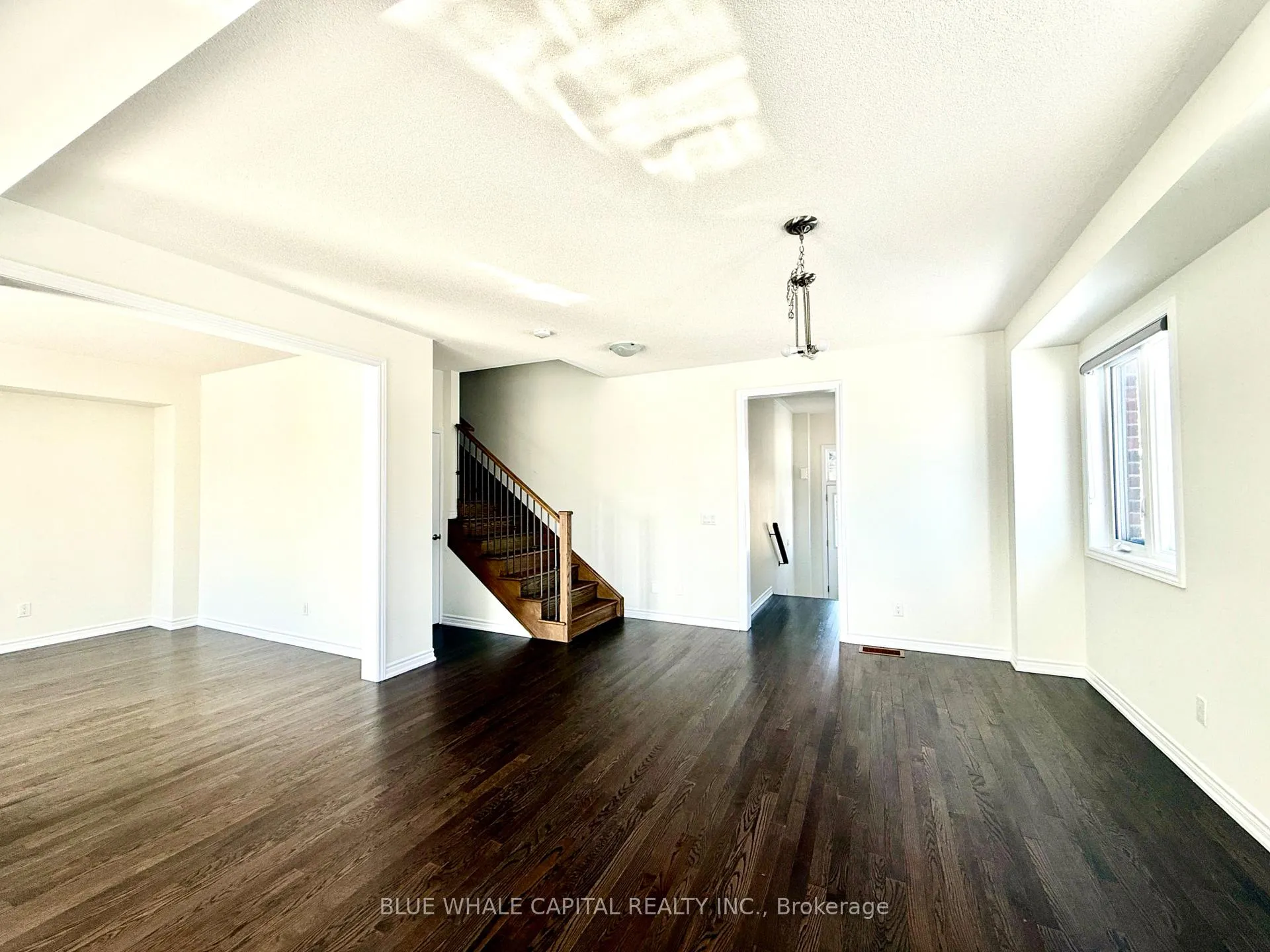 Photo 11 of 1051 Thompson Drive, Oshawa, Kedron — HOMEH