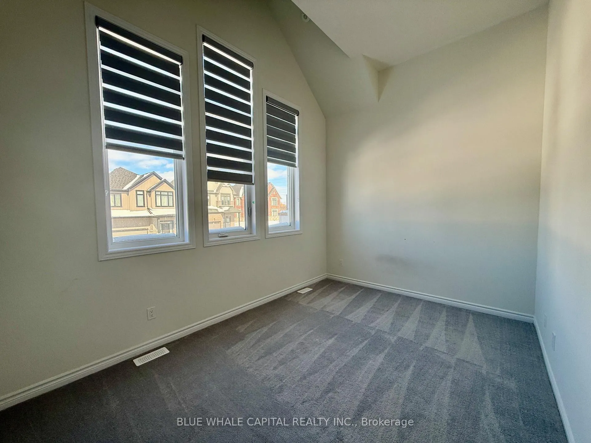 Photo 14 of 1051 Thompson Drive, Oshawa, Kedron — HOMEH