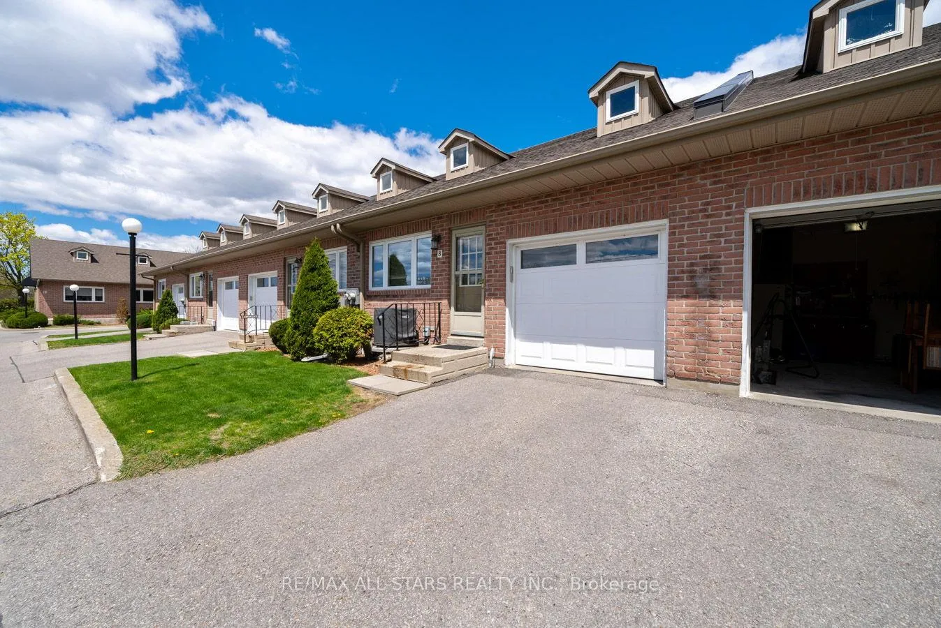 Photo 2 of Unit 8, 234 Water Street, Scugog, Port Perry — HOMEH