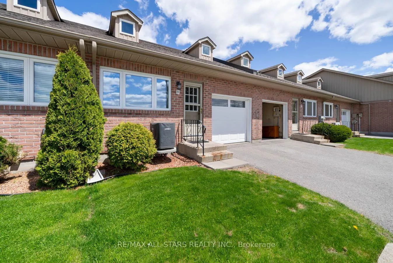 Photo 3 of Unit 8, 234 Water Street, Scugog, Port Perry — HOMEH