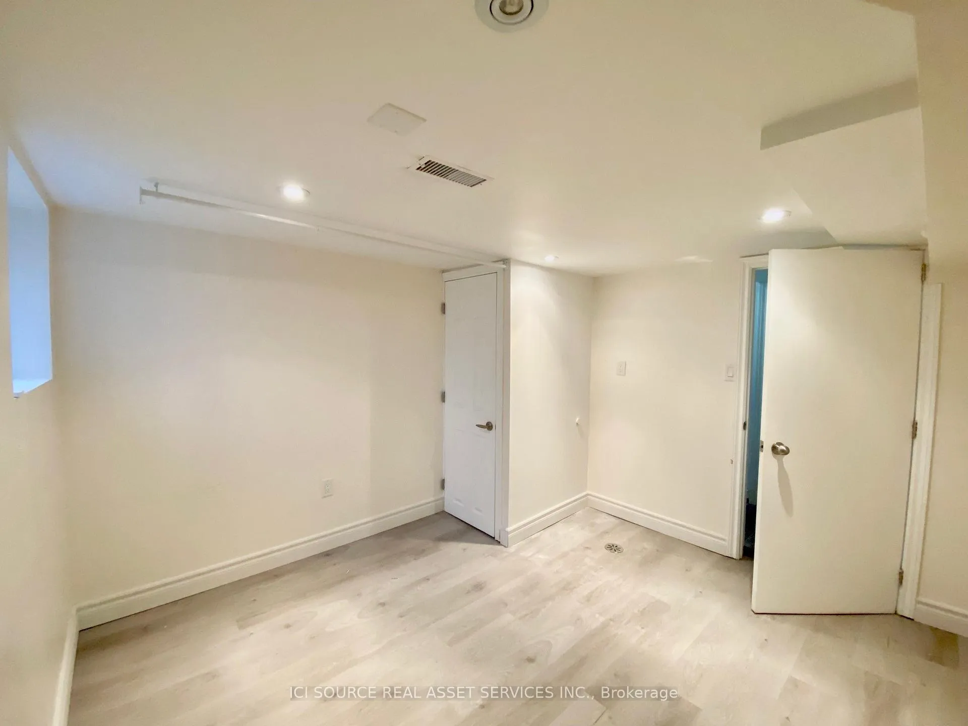Photo 6 of Unit 3, 583 Euclid Avenue, Toronto, Palmerston-Little Italy — HOMEH