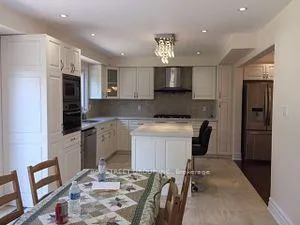 Photo 4 of 4 Ashland Crescent, Markham, Sherwood-Amberglen — HOMEH