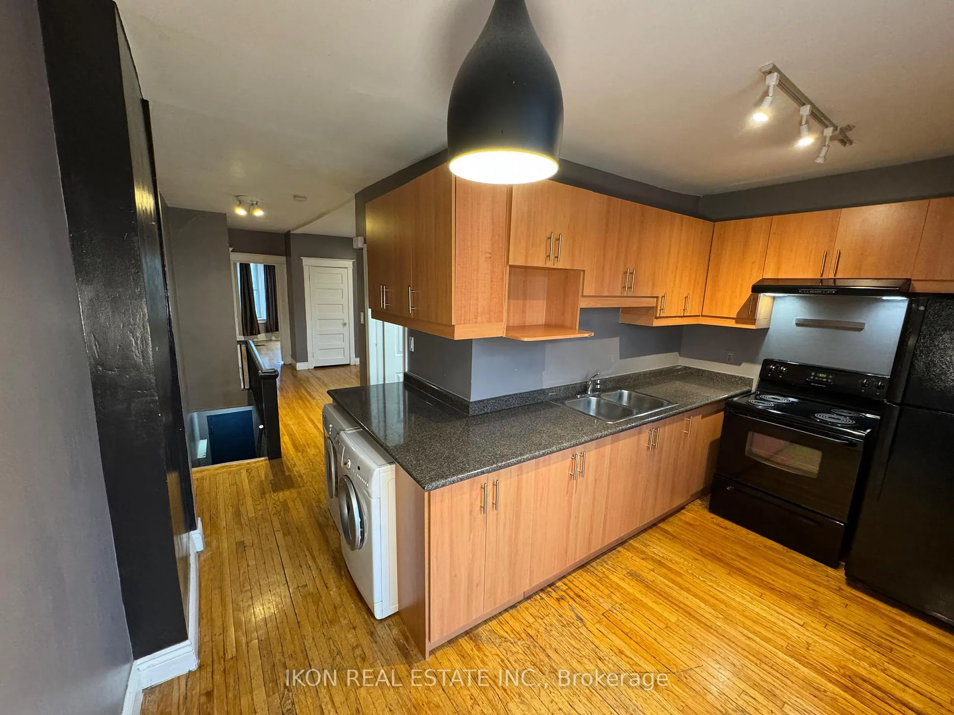 Photo 16 of 22 Bushell Avenue, Toronto, South Riverdale — HOMEH