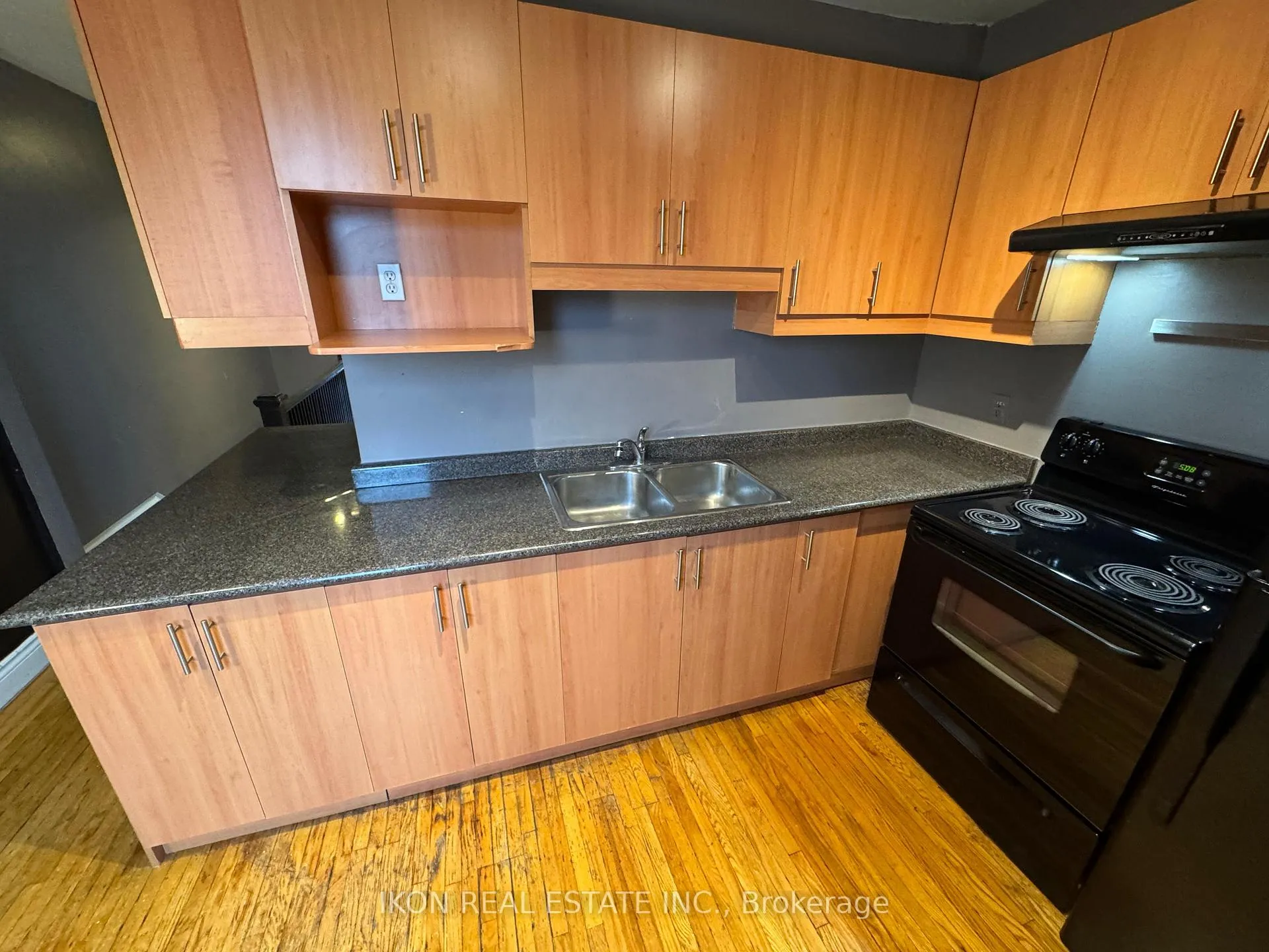 Photo 17 of 22 Bushell Avenue, Toronto, South Riverdale — HOMEH