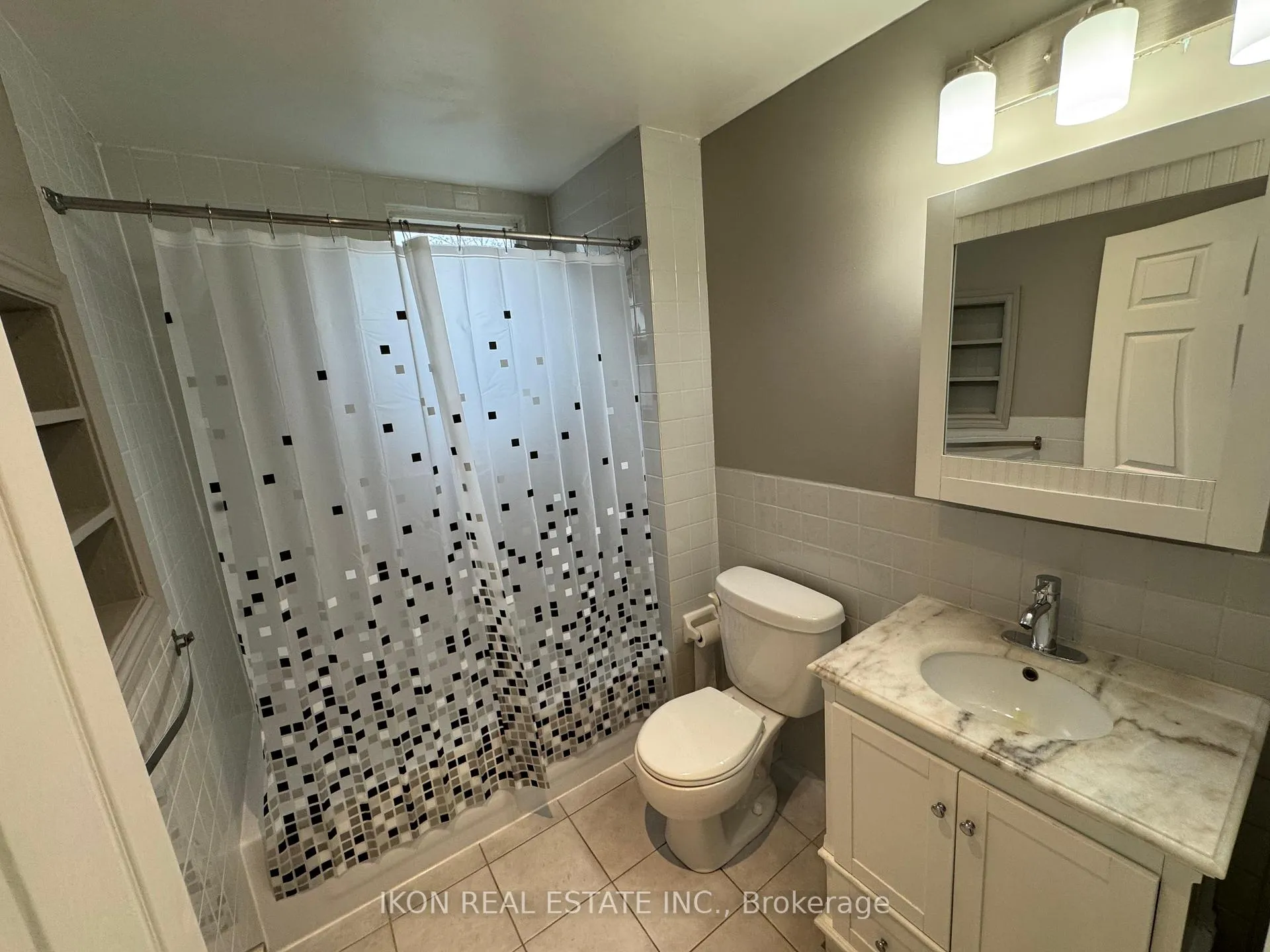 Photo 19 of 22 Bushell Avenue, Toronto, South Riverdale — HOMEH