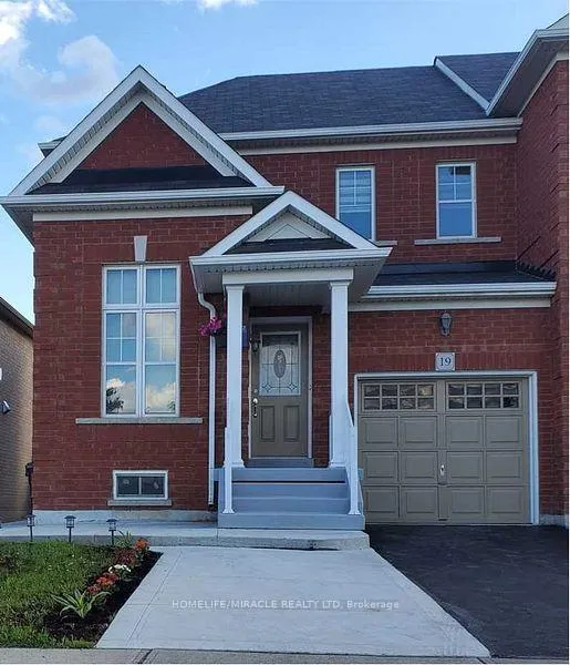 Photo 1 of 19 Fairwood Circle, Brampton, Sandringham-Wellington — HOMEH