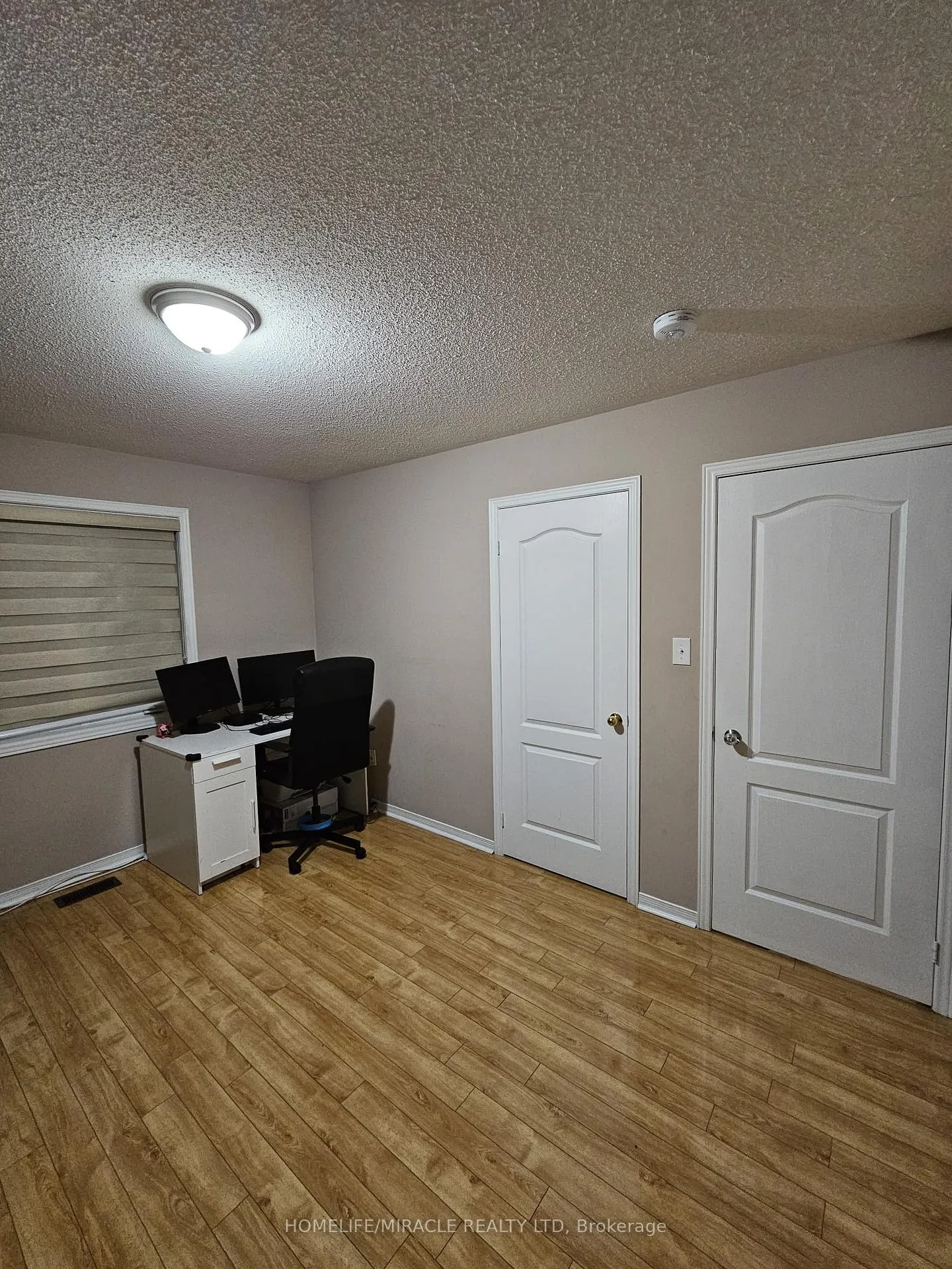 Photo 6 of 19 Fairwood Circle, Brampton, Sandringham-Wellington — HOMEH