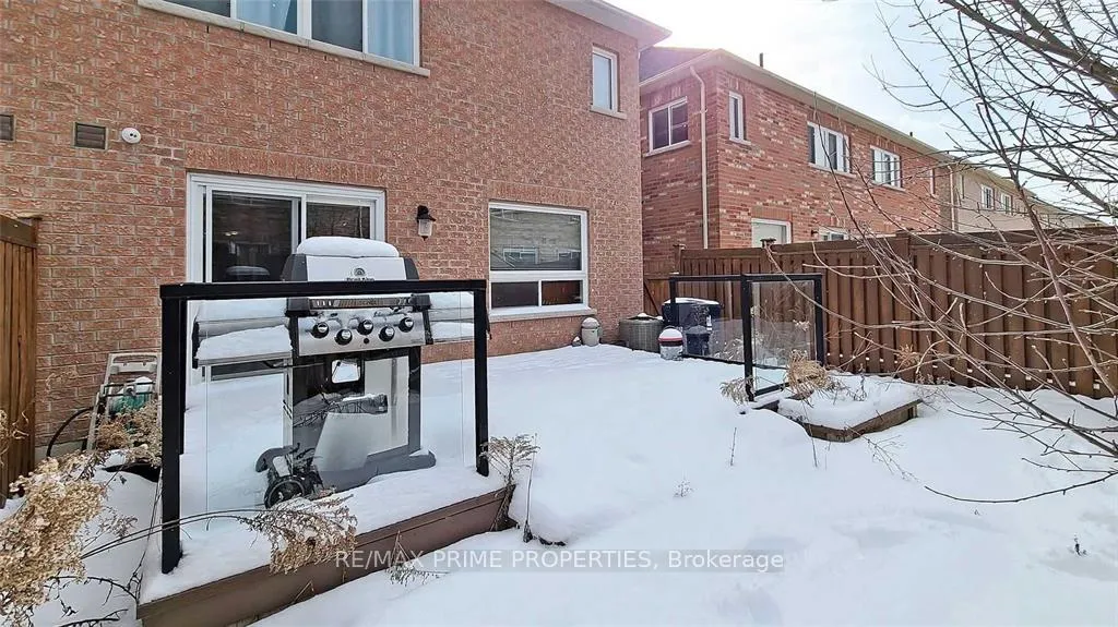 Photo 22 of 69 Whitlock Crescent, Ajax, Northeast Ajax — HOMEH