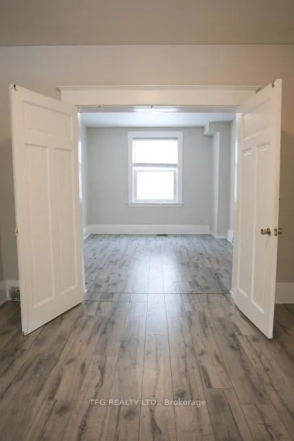 Photo 2 of 112 Brock Street E, Oshawa, O'Neill — HOMEH