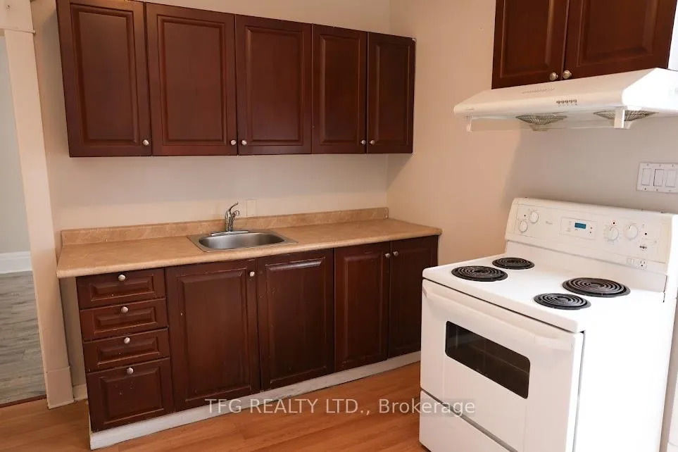 Photo 13 of 112 Brock Street E, Oshawa, O'Neill — HOMEH