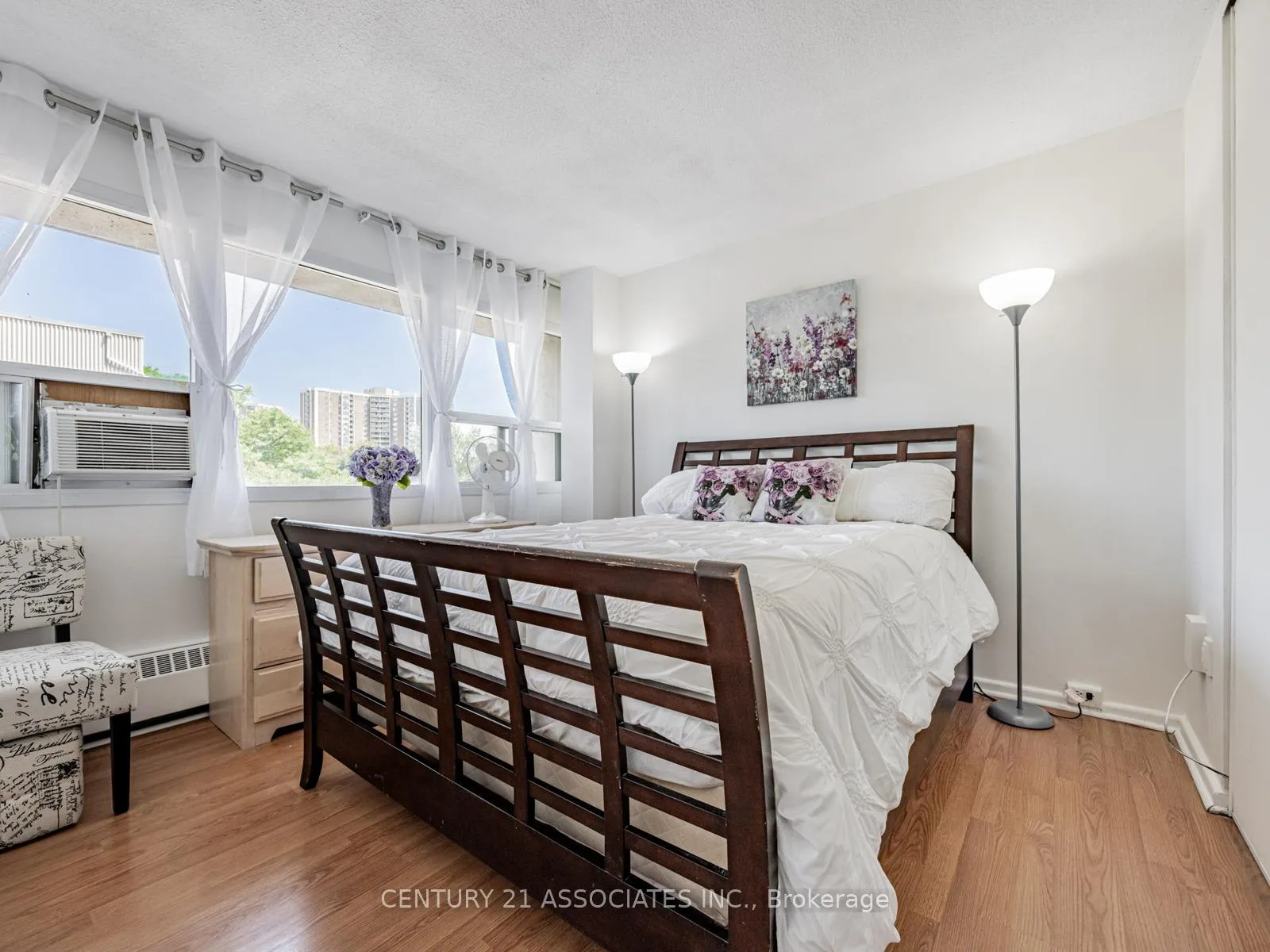 Photo 22 of Unit 402, 100 Leeward Glenway, Toronto, Flemingdon Park — HOMEH