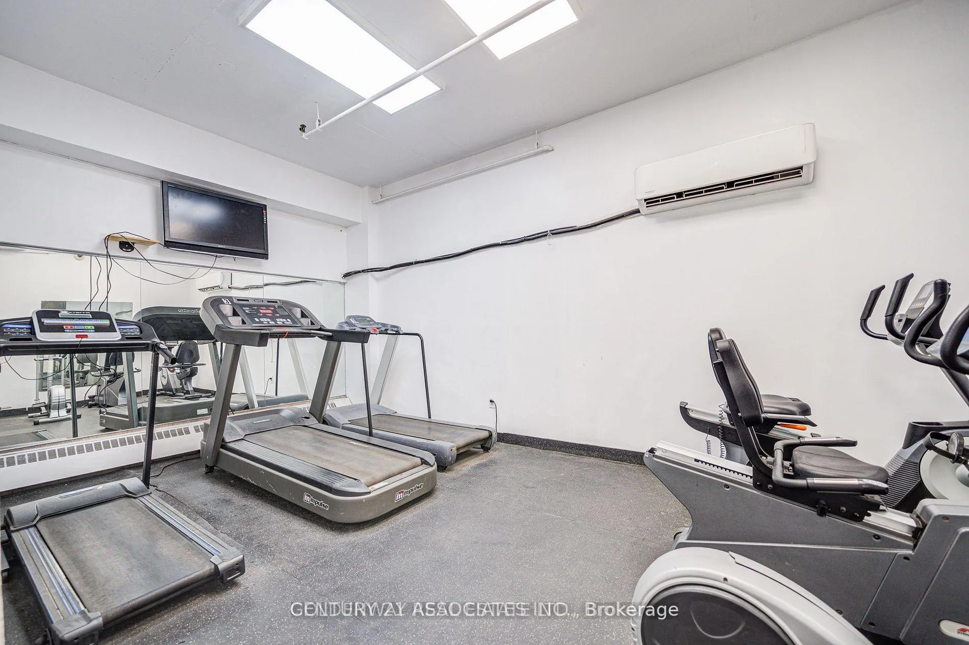 Photo 25 of Unit 402, 100 Leeward Glenway, Toronto, Flemingdon Park — HOMEH