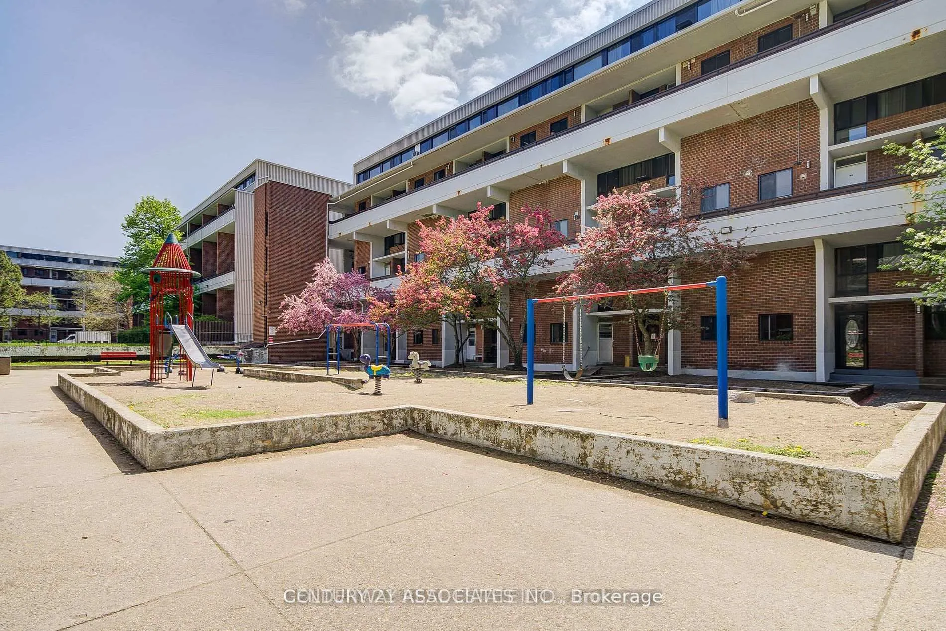 Photo 27 of Unit 402, 100 Leeward Glenway, Toronto, Flemingdon Park — HOMEH
