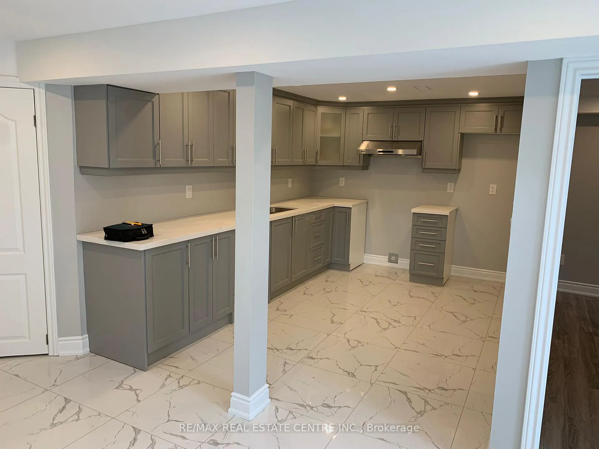 Photo 9 of Unit Bsmt, 362 Remembrance Road, Brampton, Northwest Brampton — HOMEH