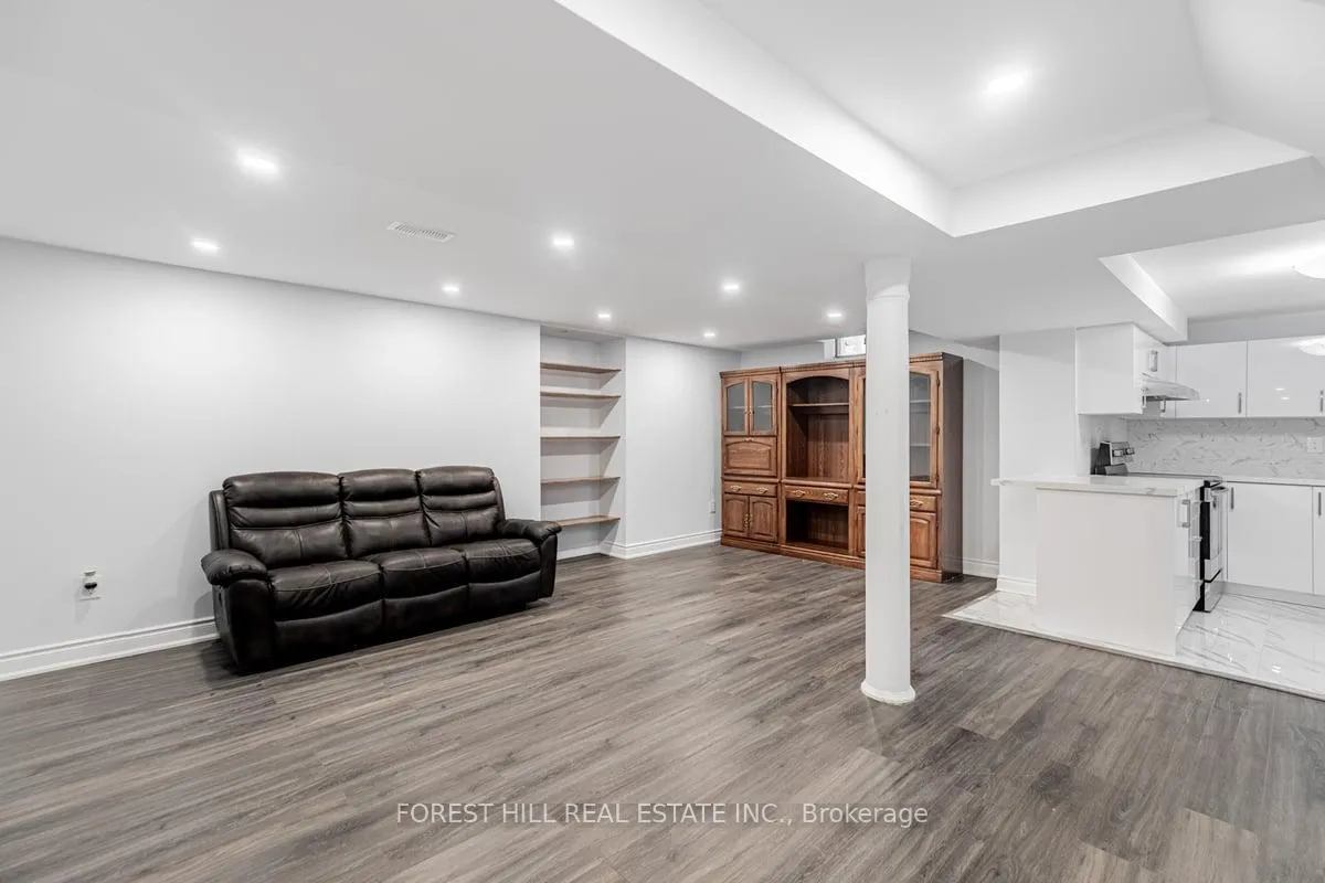 Photo 4 of Unit Lower, 10 Atkinson Court, Ajax, Central — HOMEH