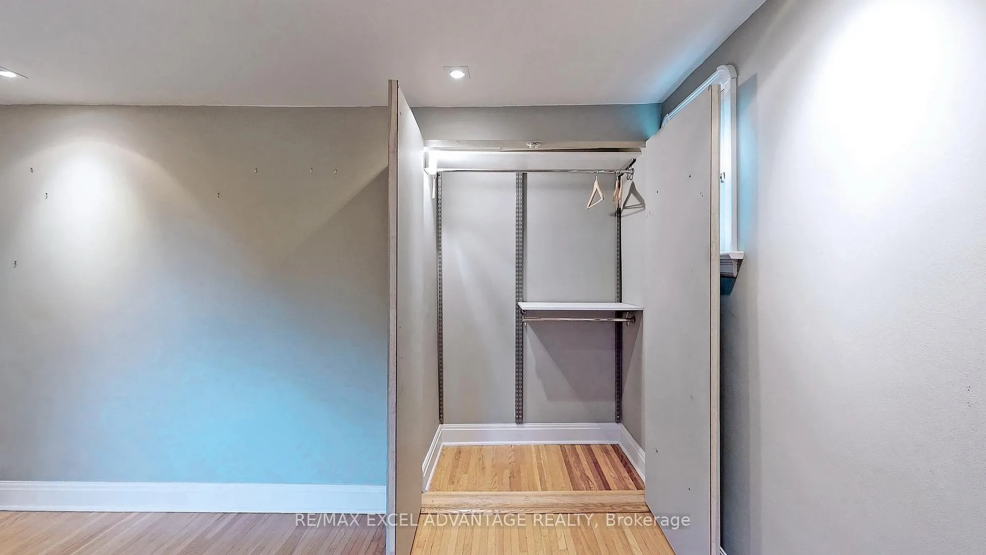 Photo 29 of 2 Sandringham Drive, Toronto, Bedford Park-Nortown — HOMEH