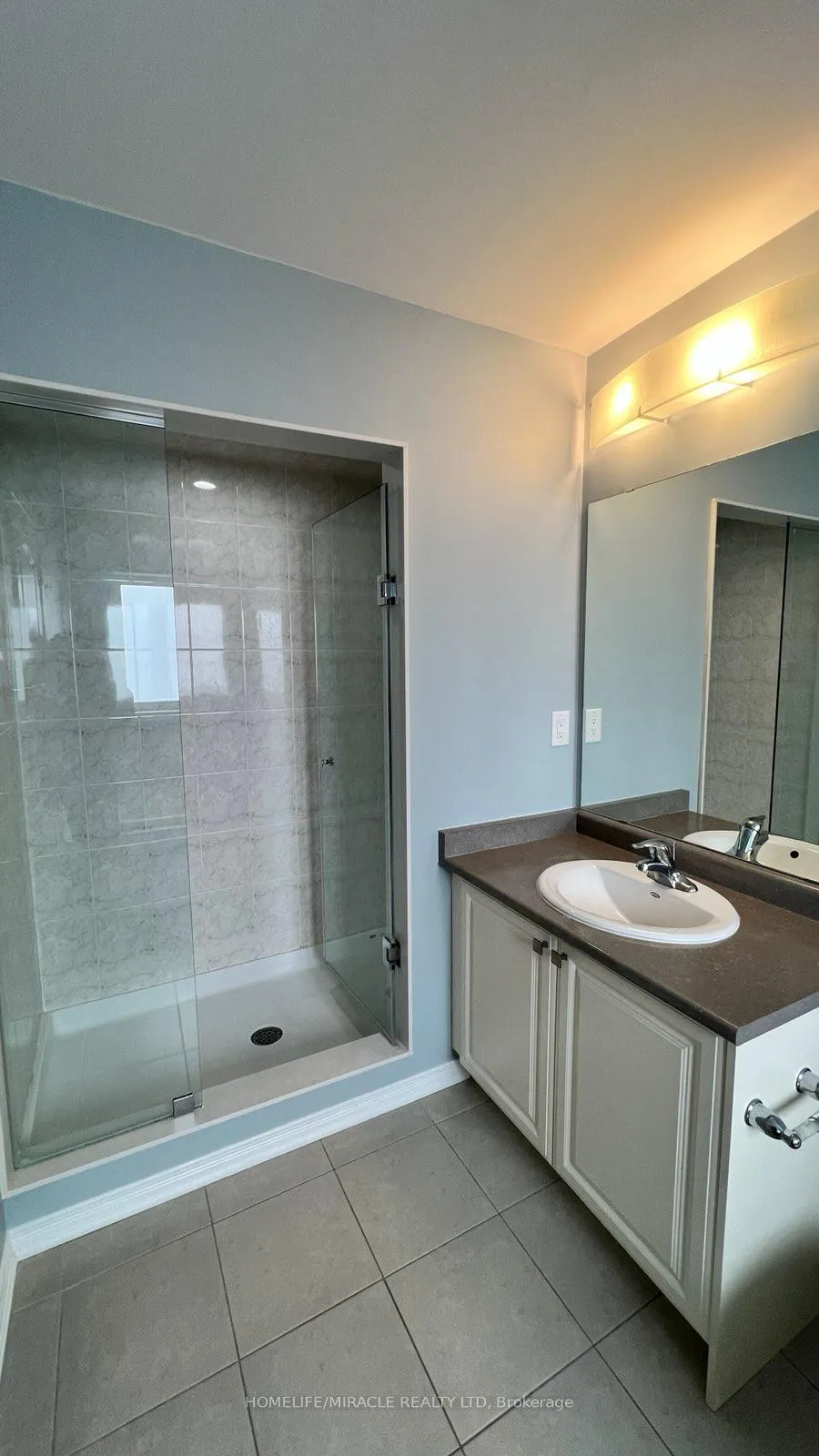 Photo 11 of 43 Sumac Drive, Haldimand — HOMEH