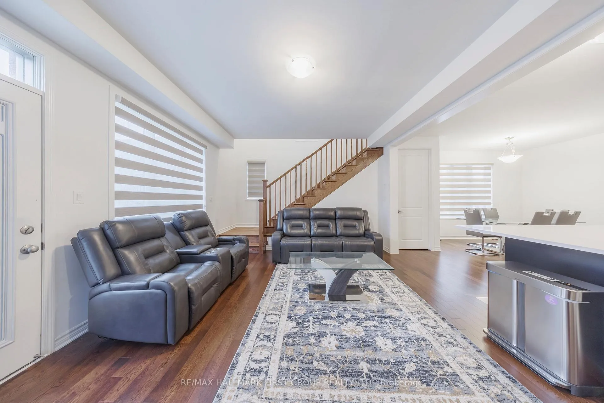 Photo 16 of 2922 Scotch Pine Lane, Pickering, Rural Pickering — HOMEH