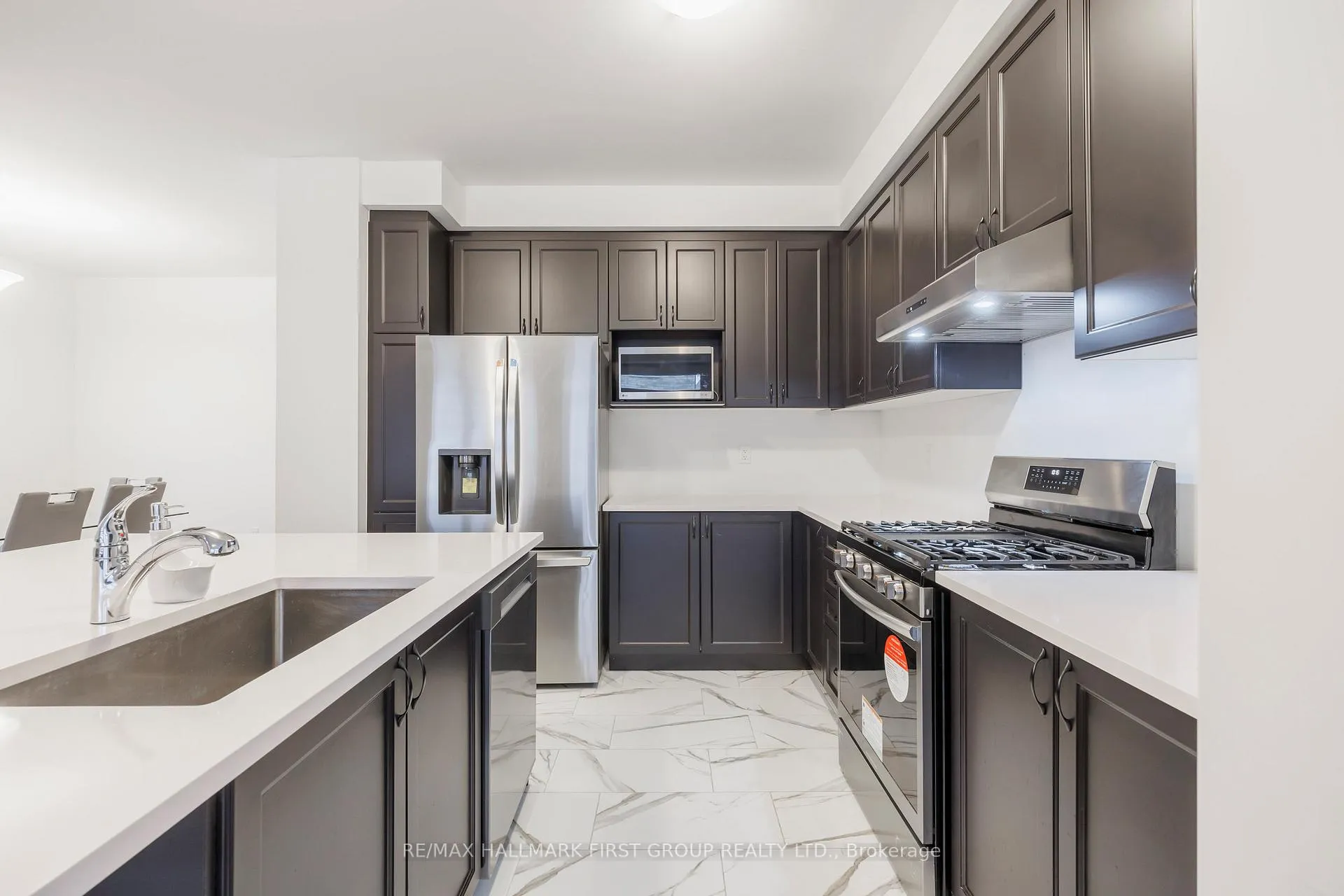 Photo 18 of 2922 Scotch Pine Lane, Pickering, Rural Pickering — HOMEH