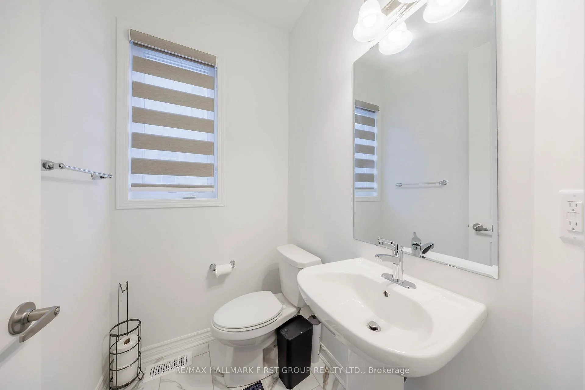 Photo 21 of 2922 Scotch Pine Lane, Pickering, Rural Pickering — HOMEH