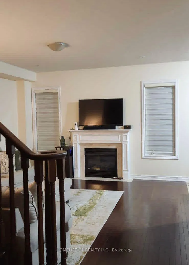 Photo 19 of 52 Seedland Crescent, Brampton, Sandringham-Wellington — HOMEH