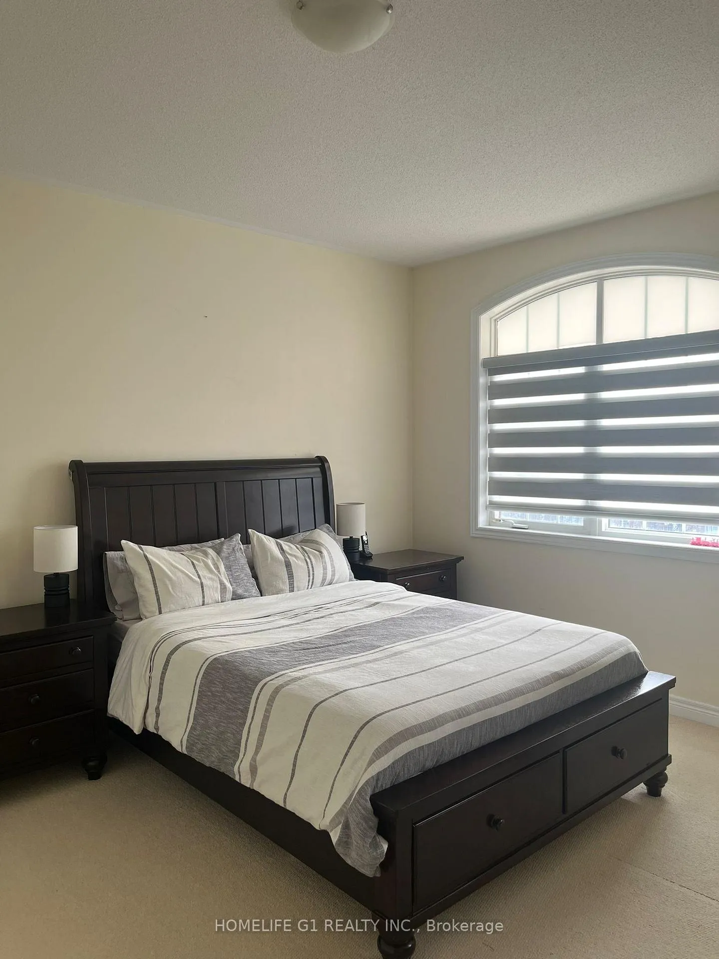 Photo 23 of 52 Seedland Crescent, Brampton, Sandringham-Wellington — HOMEH