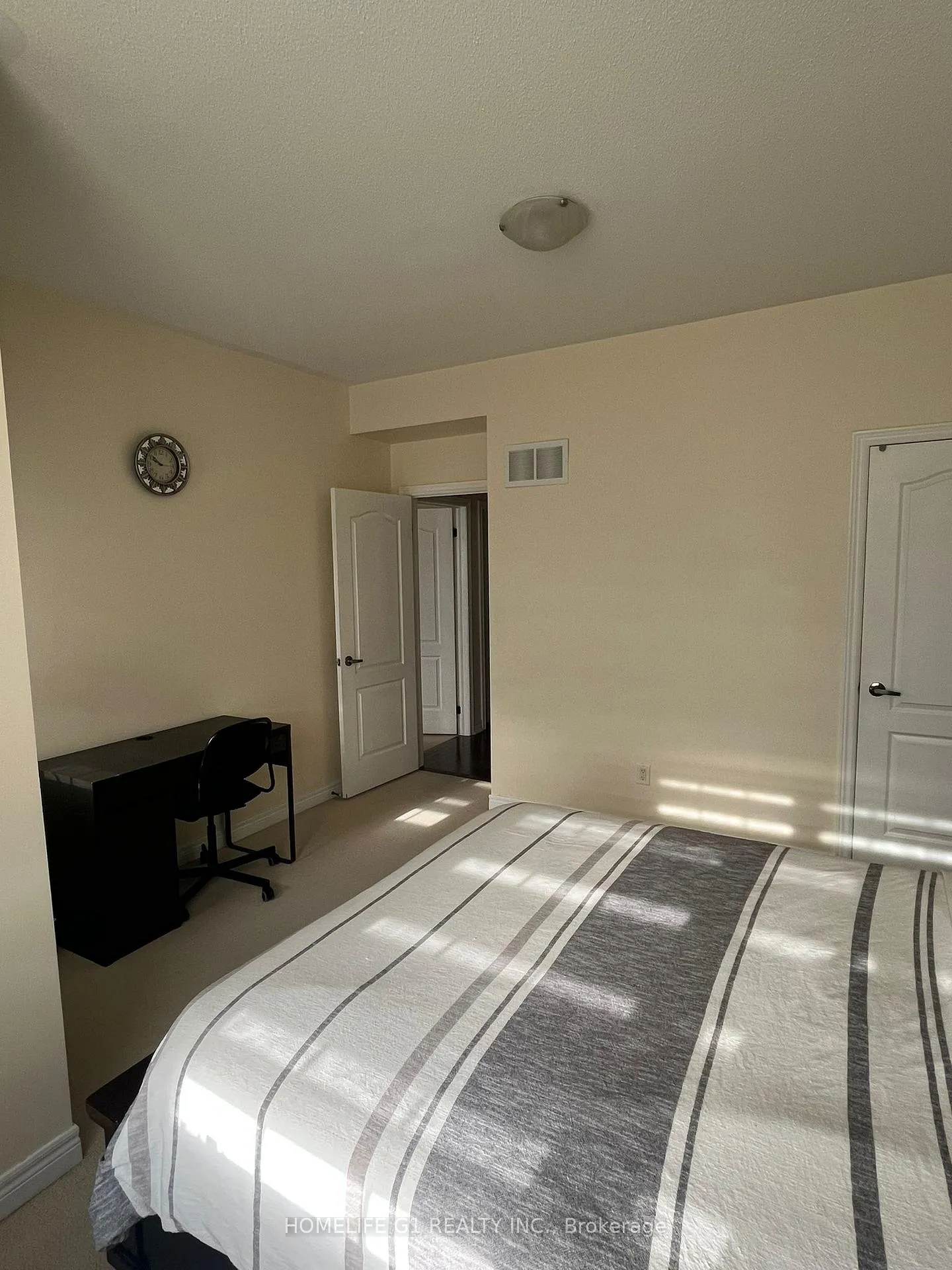 Photo 24 of 52 Seedland Crescent, Brampton, Sandringham-Wellington — HOMEH