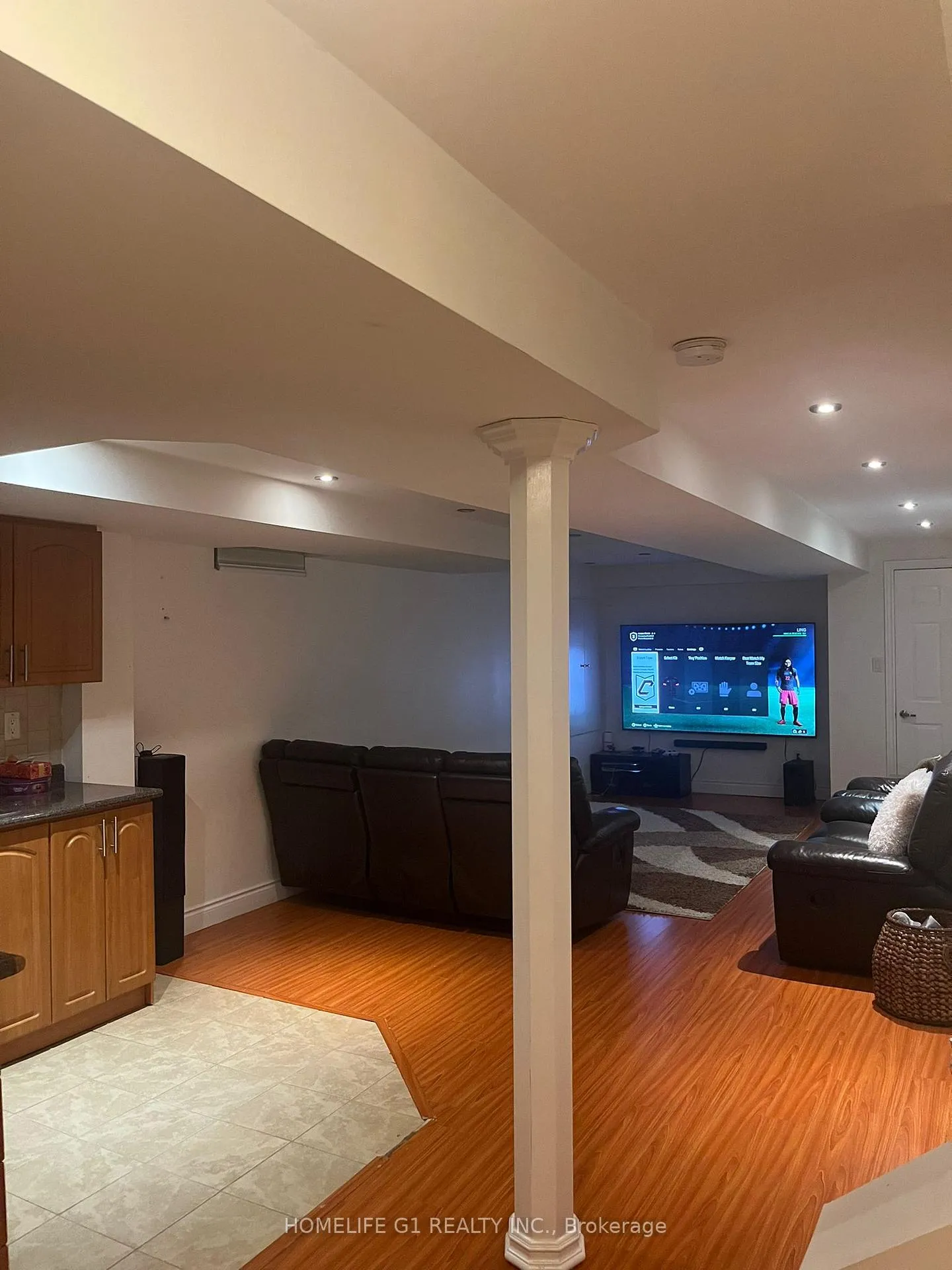 Photo 26 of 52 Seedland Crescent, Brampton, Sandringham-Wellington — HOMEH