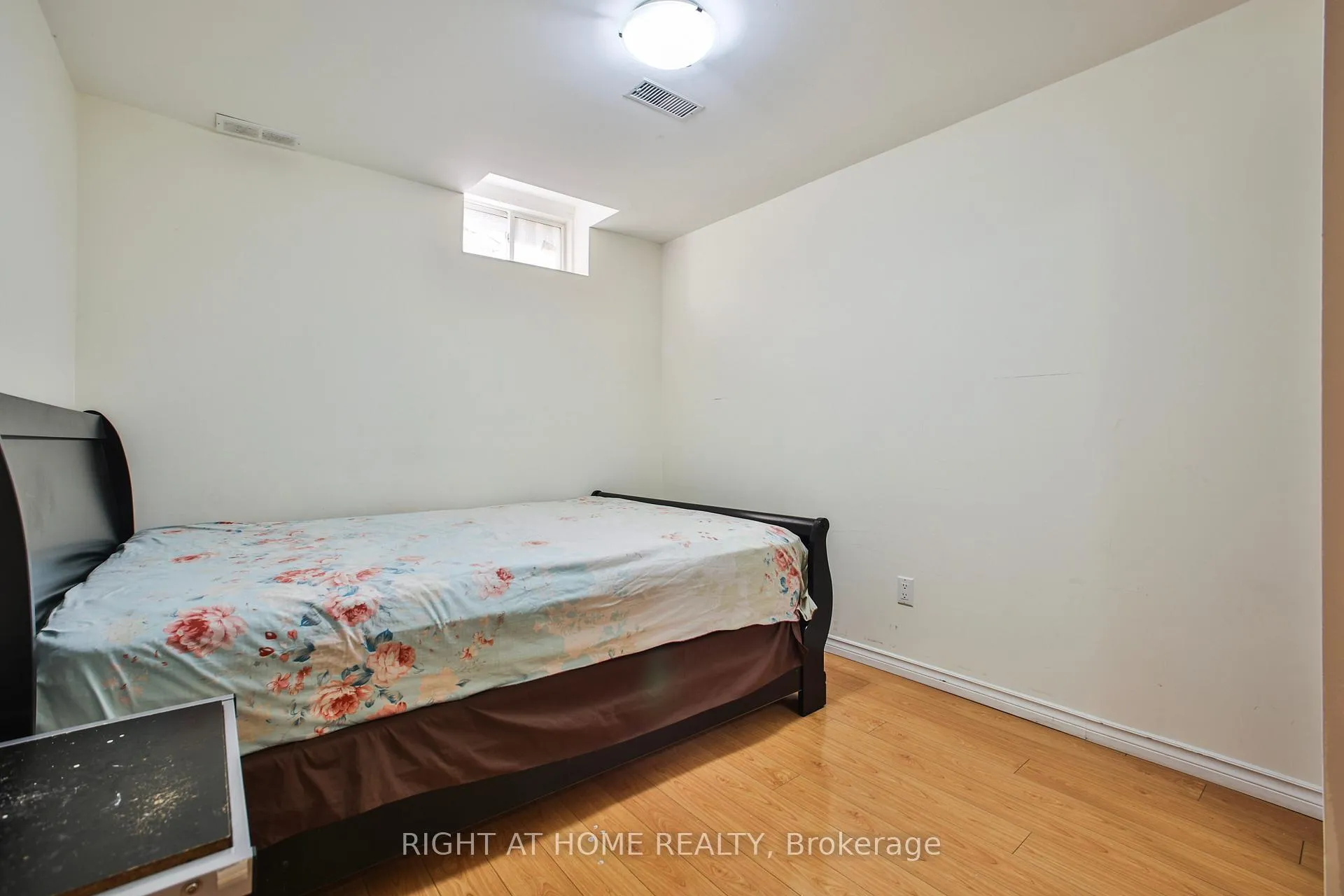 Photo 21 of Unit LOWER, 33 Wasaga Road, Brampton, Credit Valley — HOMEH