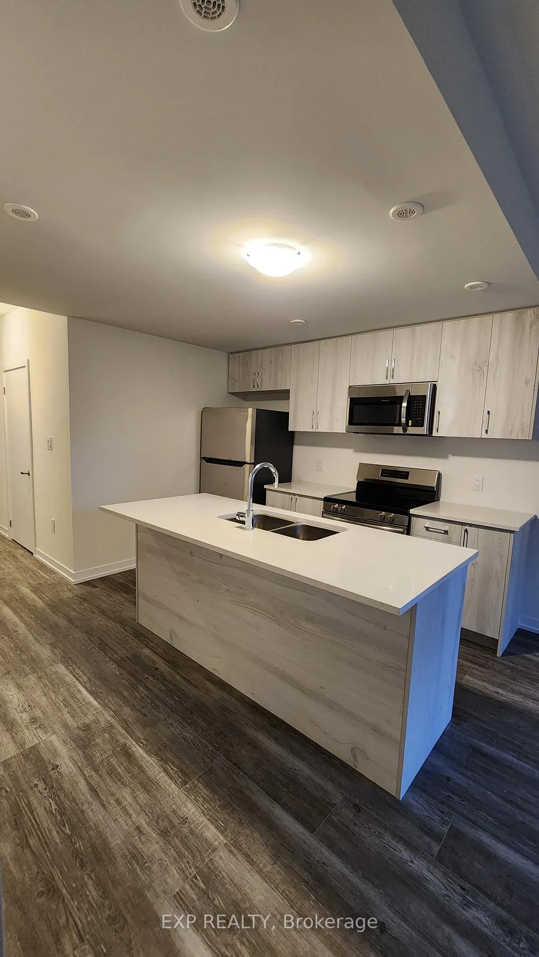 Photo 3 of Unit #bsmnt, 50 Ziibi Way, Clarington, Newcastle — HOMEH