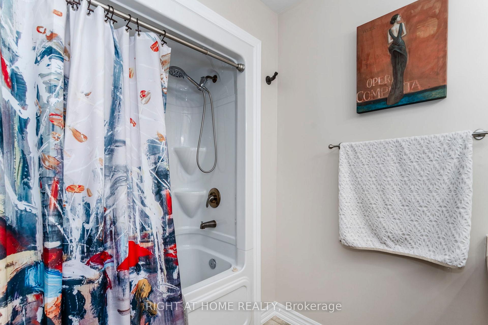 Photo 19 of 77 Armeda Clow Crescent, Essa, Angus — HOMEH