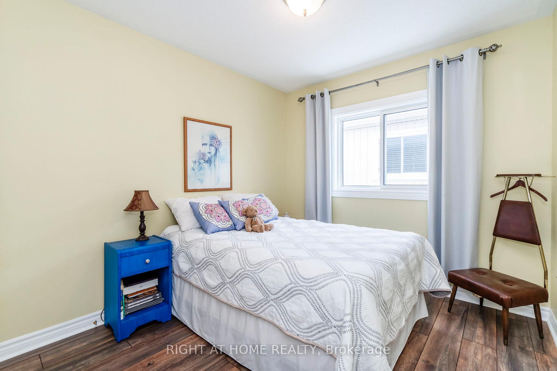 Photo 20 of 77 Armeda Clow Crescent, Essa, Angus — HOMEH
