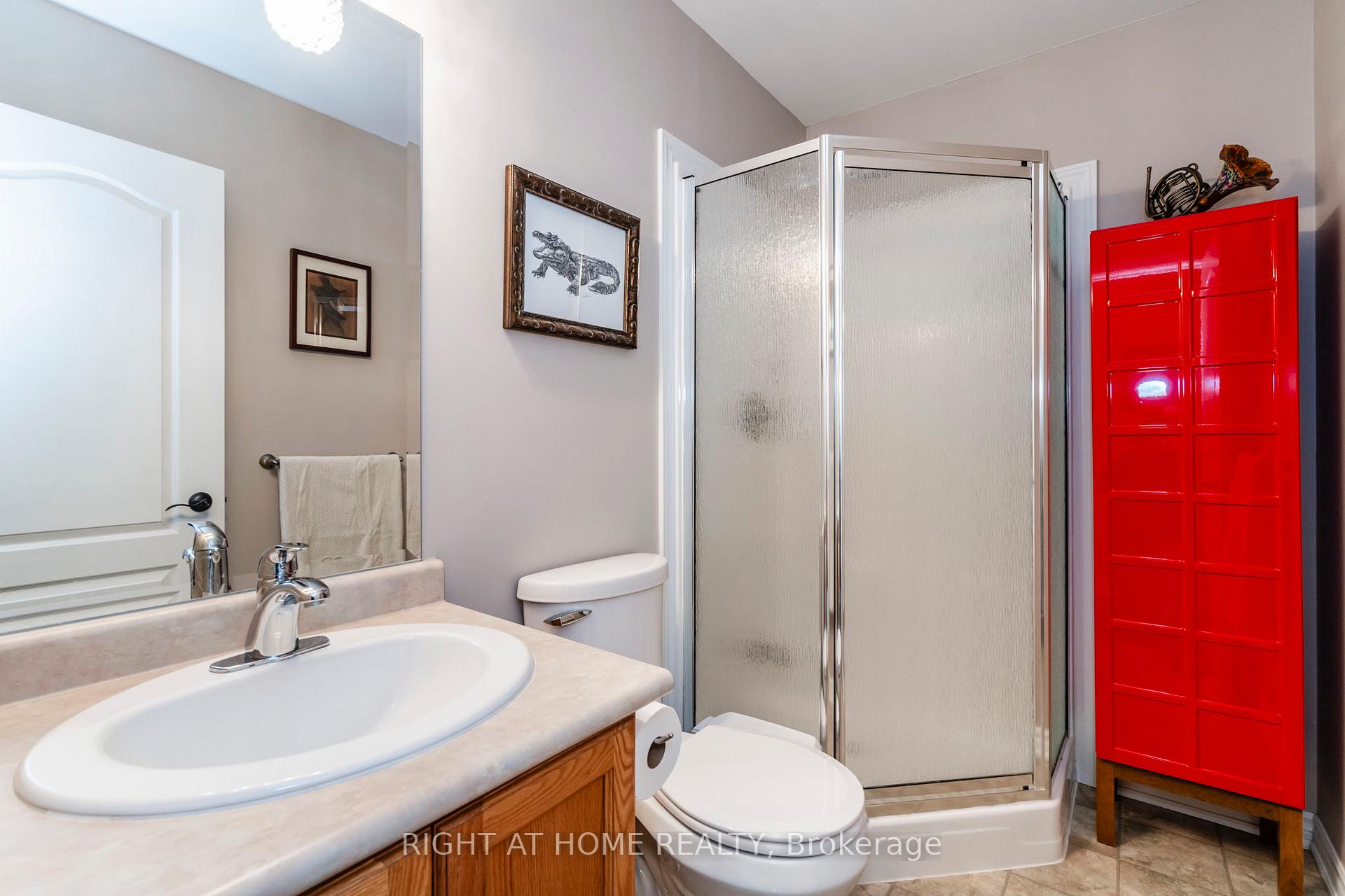 Photo 22 of 77 Armeda Clow Crescent, Essa, Angus — HOMEH