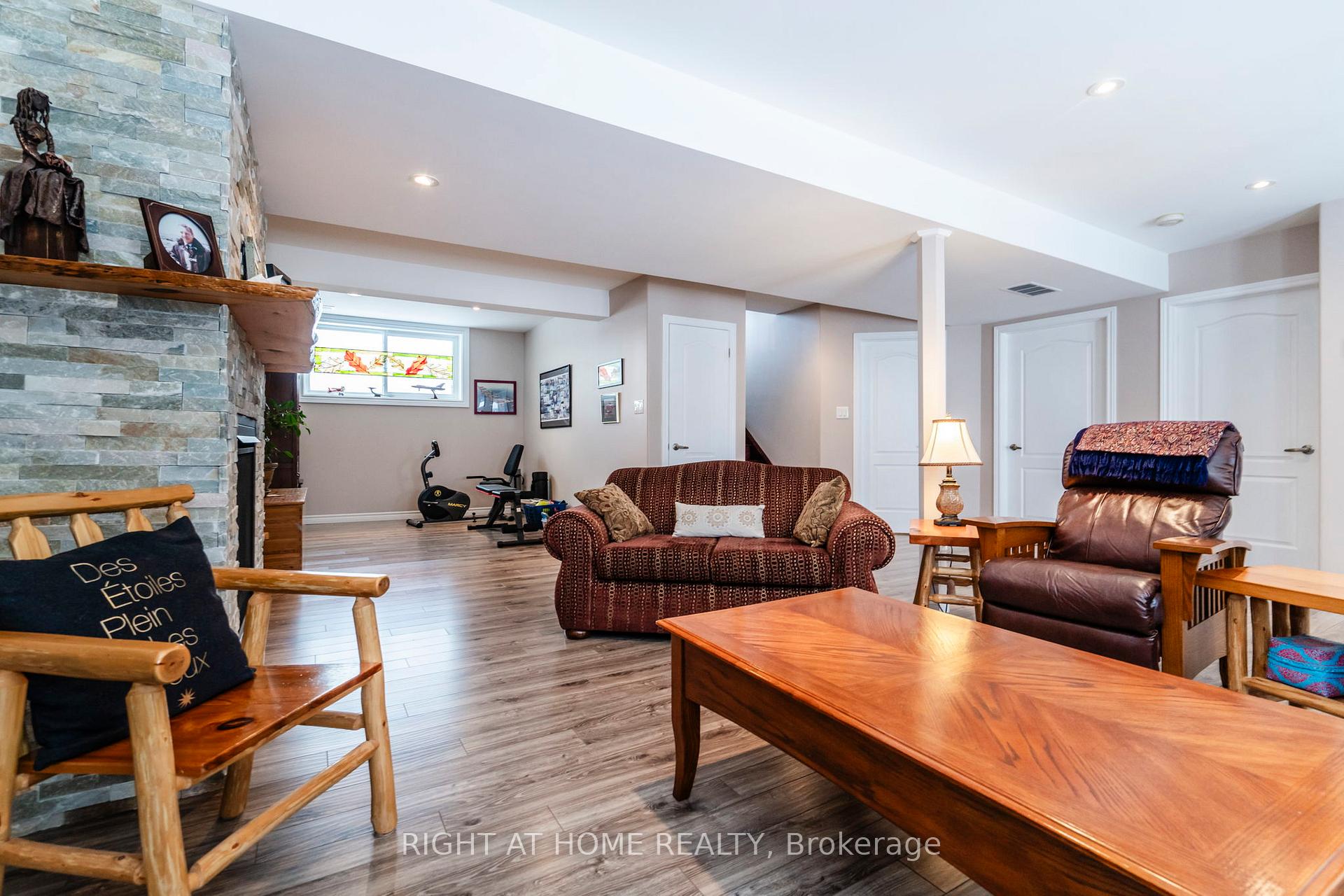 Photo 28 of 77 Armeda Clow Crescent, Essa, Angus — HOMEH
