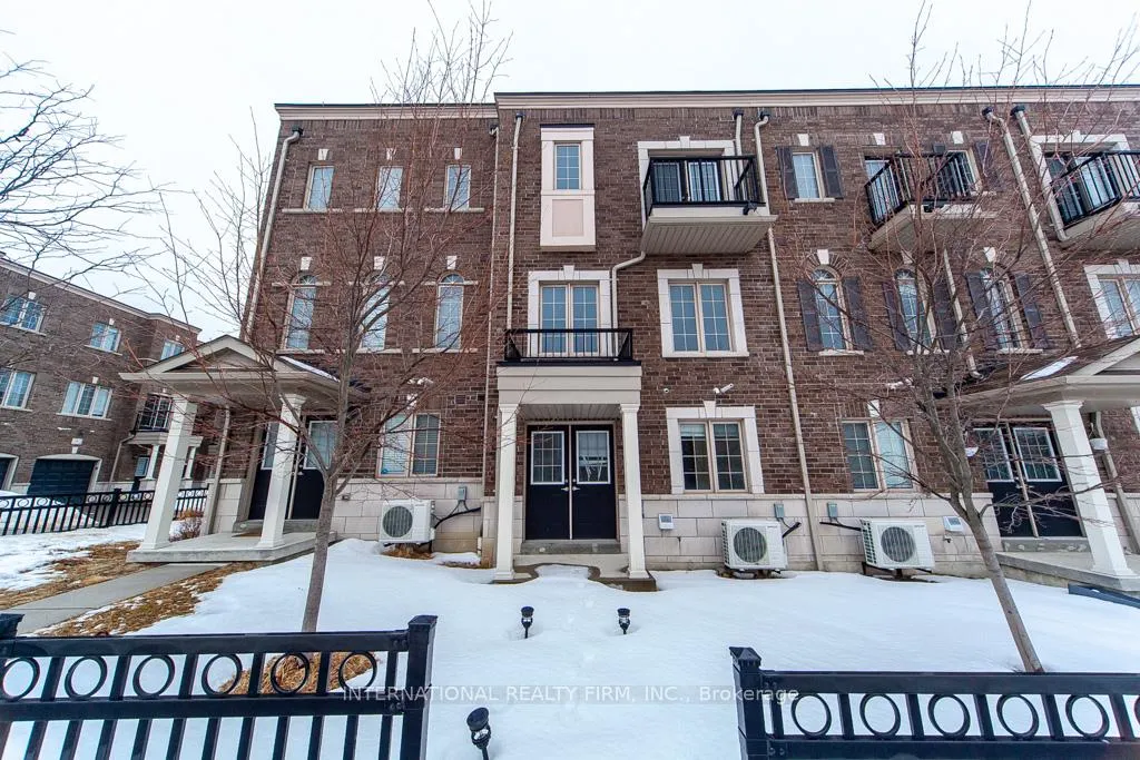Photo 1 of 120 Ferris Square, Clarington, Courtice — HOMEH