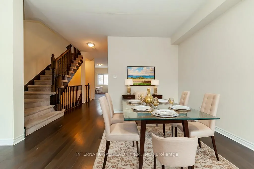 Photo 5 of 120 Ferris Square, Clarington, Courtice — HOMEH