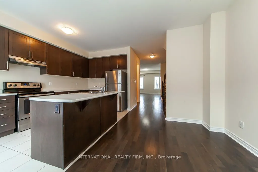 Photo 20 of 120 Ferris Square, Clarington, Courtice — HOMEH