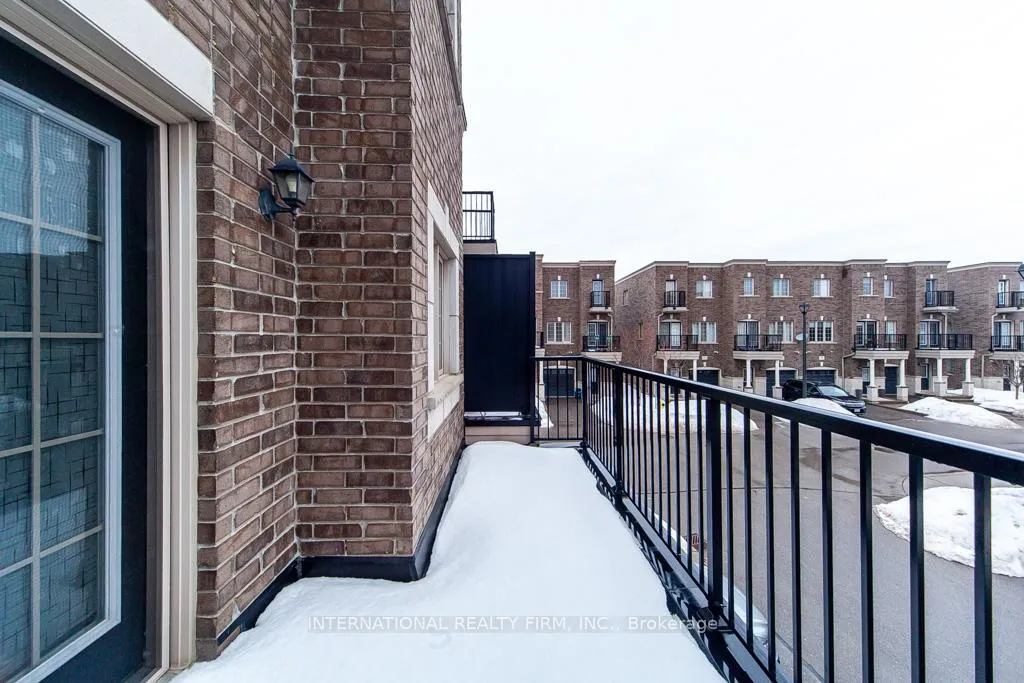 Photo 24 of 120 Ferris Square, Clarington, Courtice — HOMEH