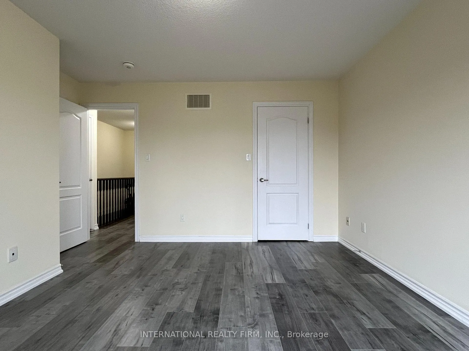Photo 27 of 120 Ferris Square, Clarington, Courtice — HOMEH