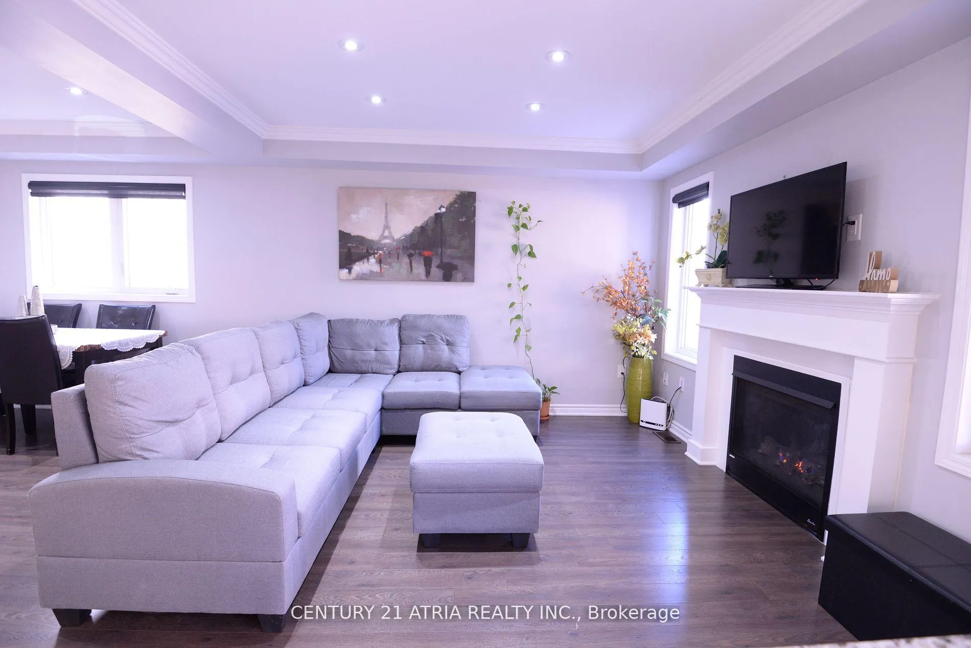 Photo 7 of 2440 Moonlight Crescent, Pickering, Rural Pickering — HOMEH