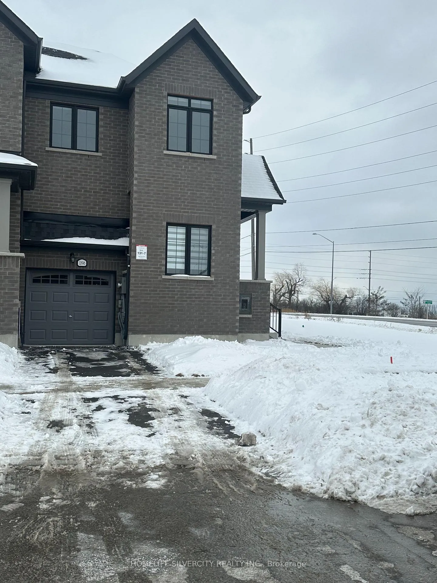 Photo 2 of 1096 Lockie Drive, Oshawa, Kedron — HOMEH