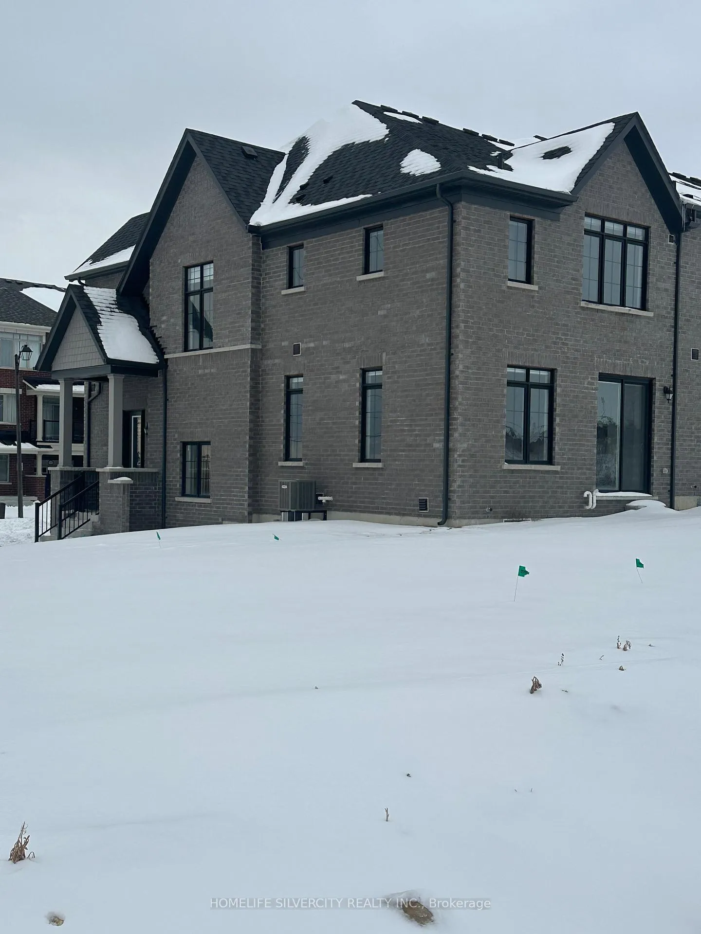 Photo 5 of 1096 Lockie Drive, Oshawa, Kedron — HOMEH