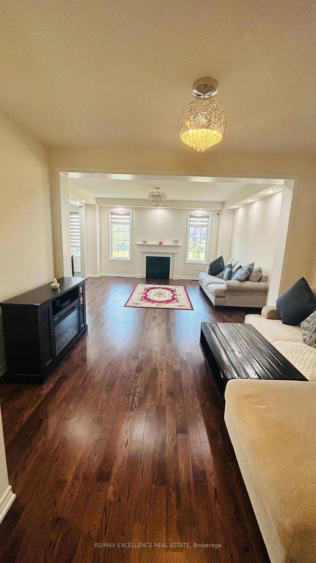 Photo 8 of 25 Divers Road, Brampton, Northwest Brampton — HOMEH