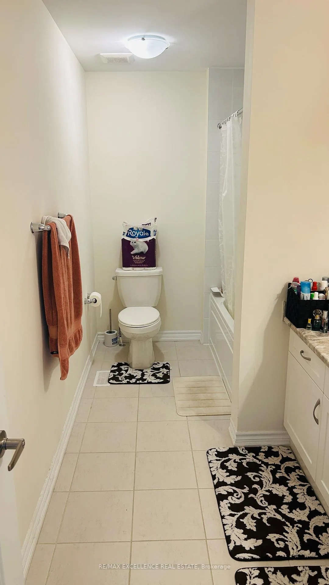 Photo 17 of 25 Divers Road, Brampton, Northwest Brampton — HOMEH
