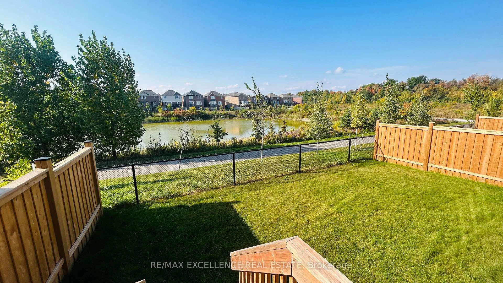 Photo 21 of 25 Divers Road, Brampton, Northwest Brampton — HOMEH