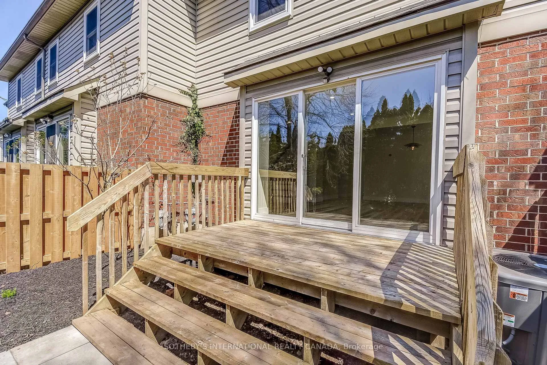 Photo 23 of Unit 5, 55 Kerman Avenue, Grimsby, Grimsby West — HOMEH